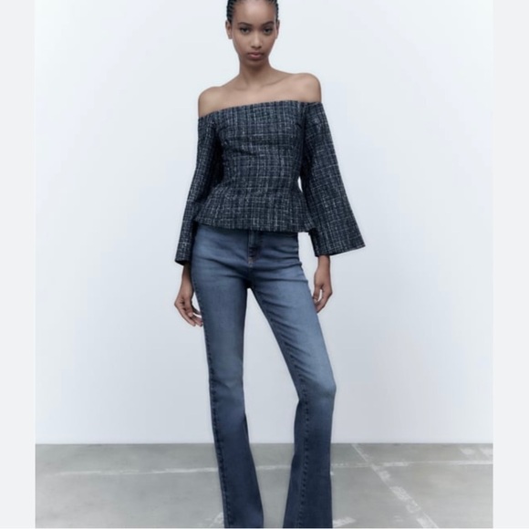 Zara textured navy tweed flare sleeves off the shoulder top - Picture 1 of 11